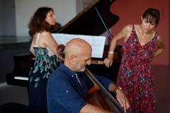 Maria Perrotta - piano, Natalie Forthomme - cello, Marco Di Bari - compositeur