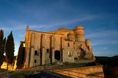Le château du Barroux de nuit